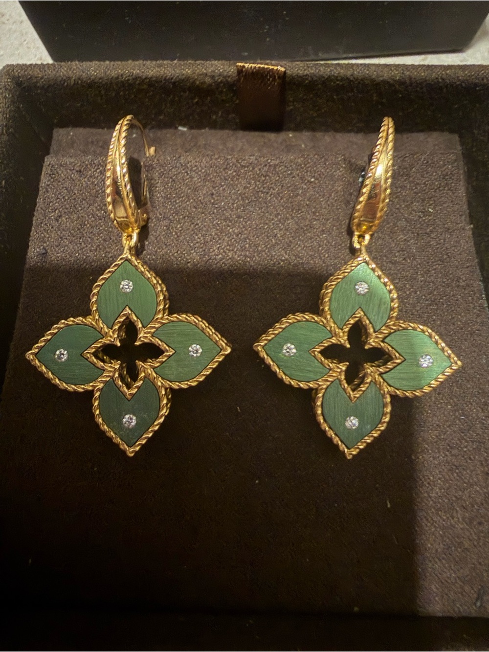 Roberto Coin Venetian Princess Green Enamel Diamond Flower Drop Earrings 18K G